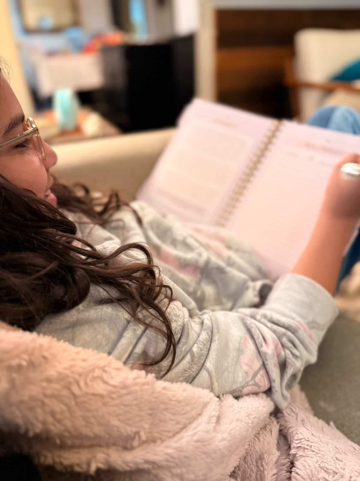 teen with biblical devotional on common challenges